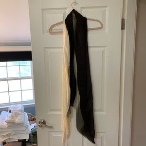 NWOT Summer & Rose ombré scarf/shawl